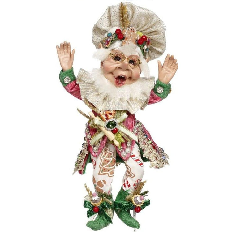 Mark Roberts Pastry Maker Elf Small 10 Inches handcrafted Christmas collectible figurine