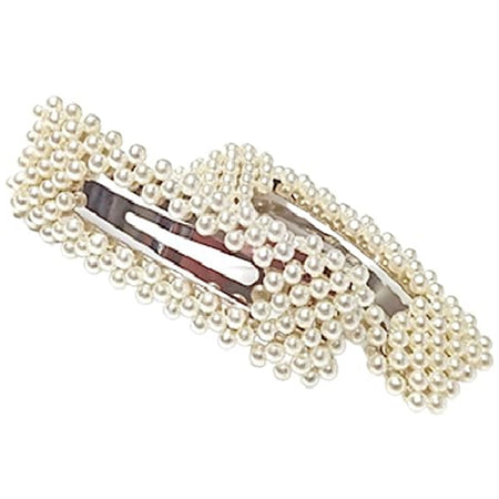 2 identical hair clips with pearl like beads